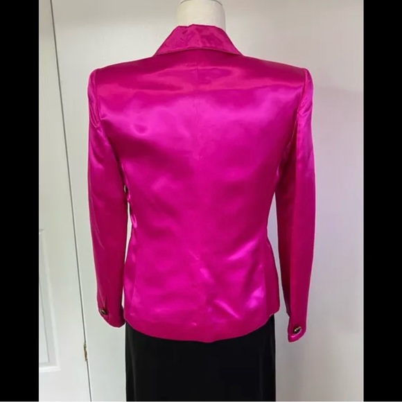 DVF Vintage 1990s Hot Pink Satin Suit — Blazer & Skirt + Bonus Gem Bracelets - Picture 11 of 16
